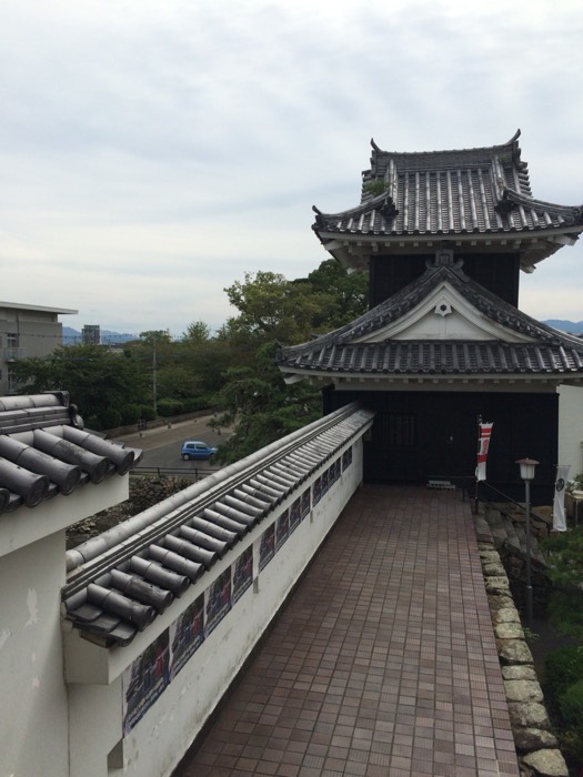 中津城