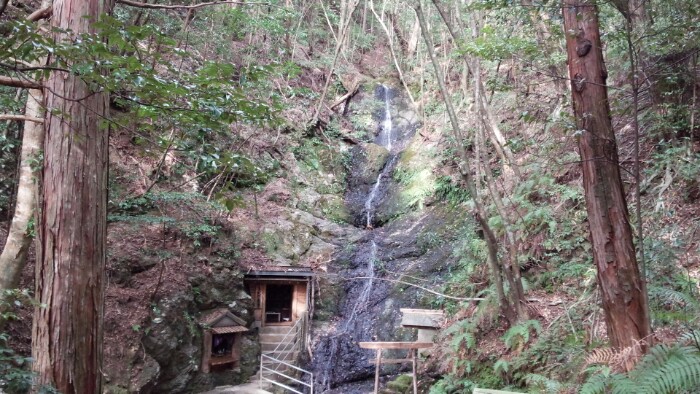 行者不動滝