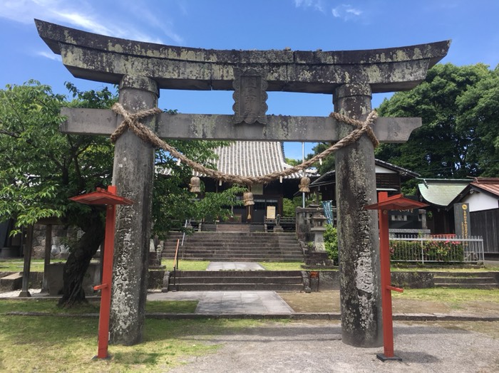 霊丘神社