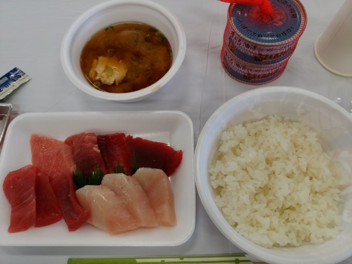 マグロ三種食べ比べ