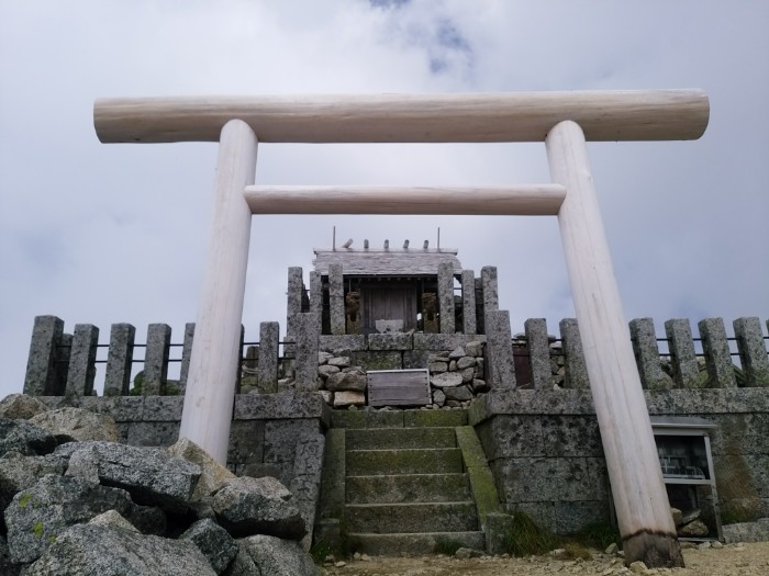 木曽駒ヶ岳山頂 神社