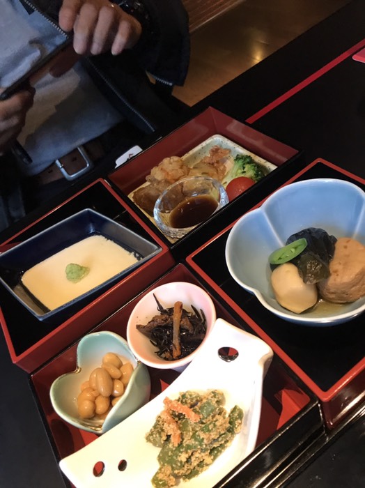 みやまダイニング畔