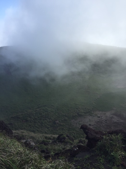 杵島岳火口