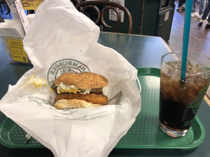 ラッキーピエロ