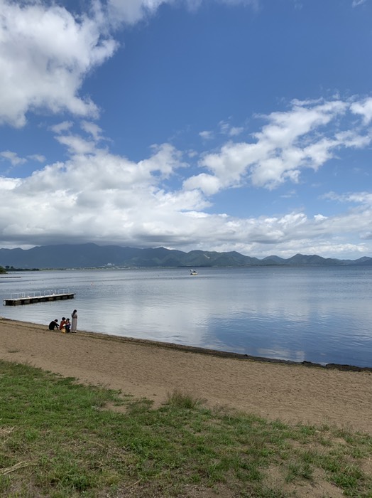 猪苗代湖を左手に！