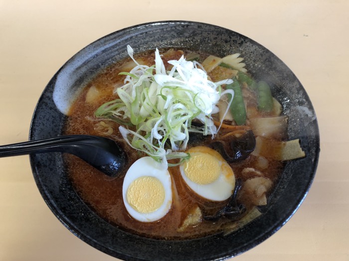 由仁町 『よしめん🍜』にて。