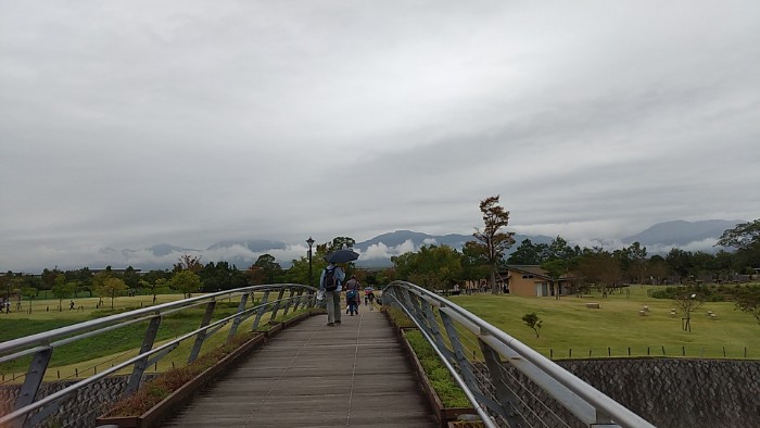 中部公園 連絡橋
