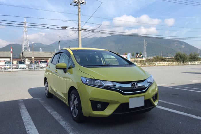 運輸支局入りの前に朝食