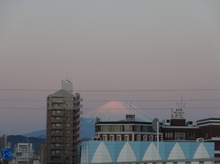 明るくなったら富士山が見えました！