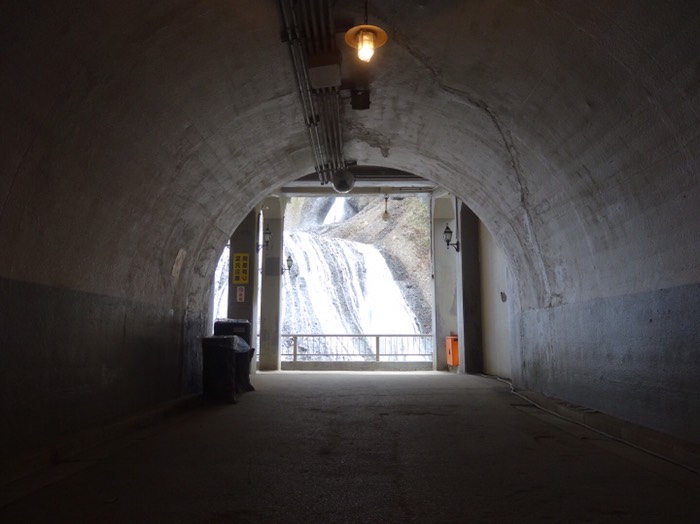 最初ココから滝が見えたの良かった♪