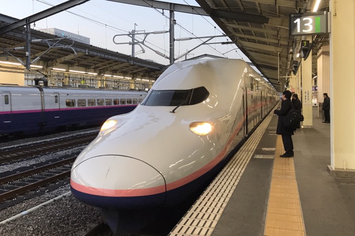 ココからMAXへ乗換♪