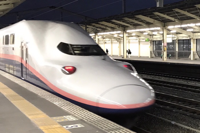 ココで下りて秩父鉄道へ乗換ます