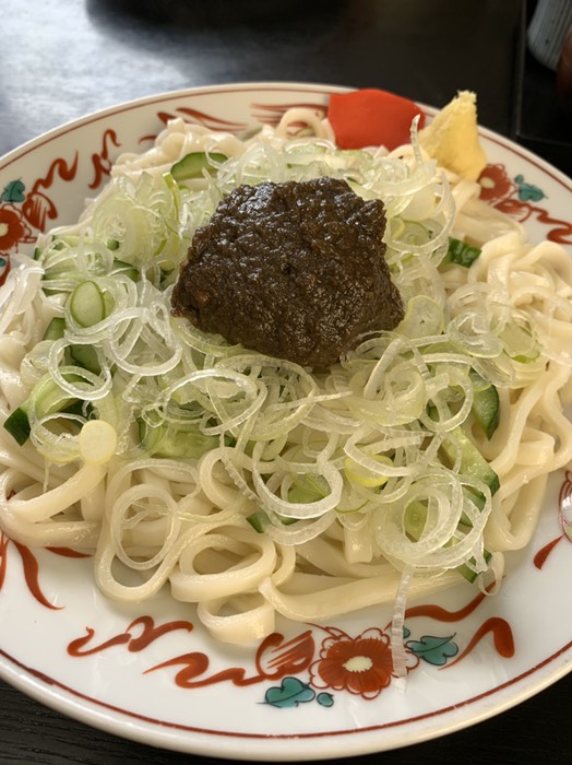 じゃじゃ麺