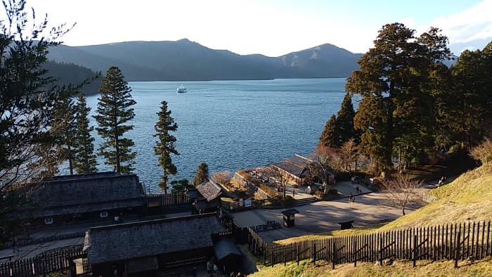 遠見番所より芦ノ湖