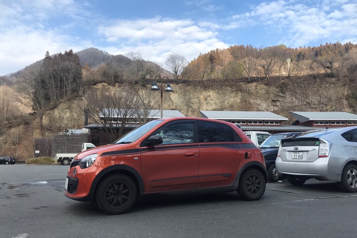 温泉ではなくお土産とトイレに寄りました