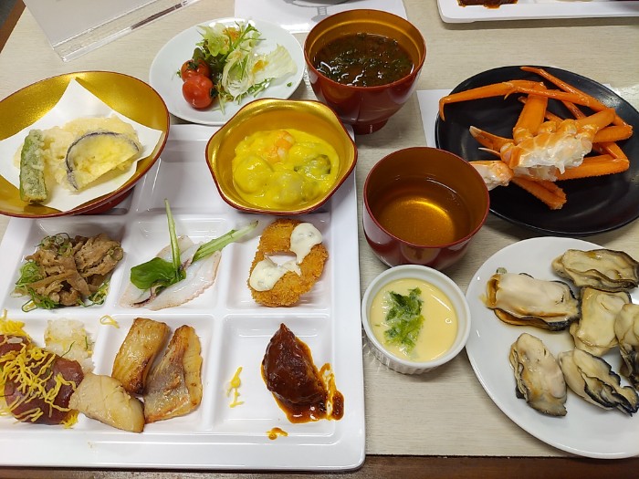 バイキング 蟹・牡蠣食べ放題