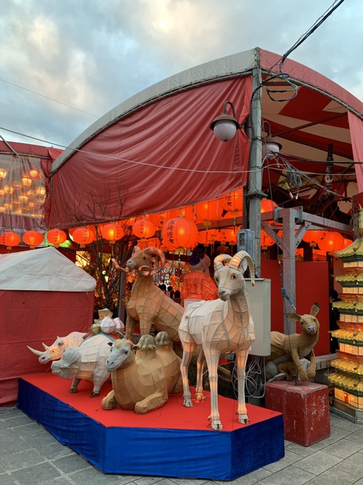 新地中華街広場