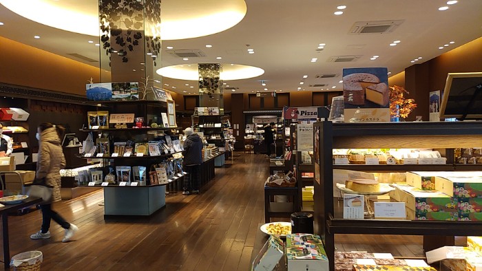 銀の森  総合ショップ