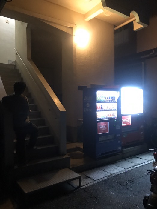 301、302、402、403