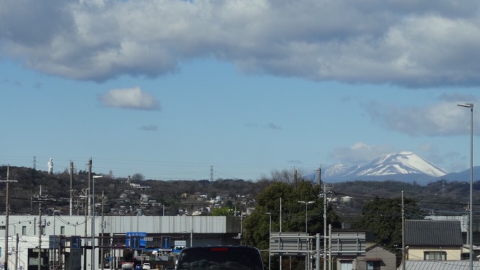 高崎観音と浅間山