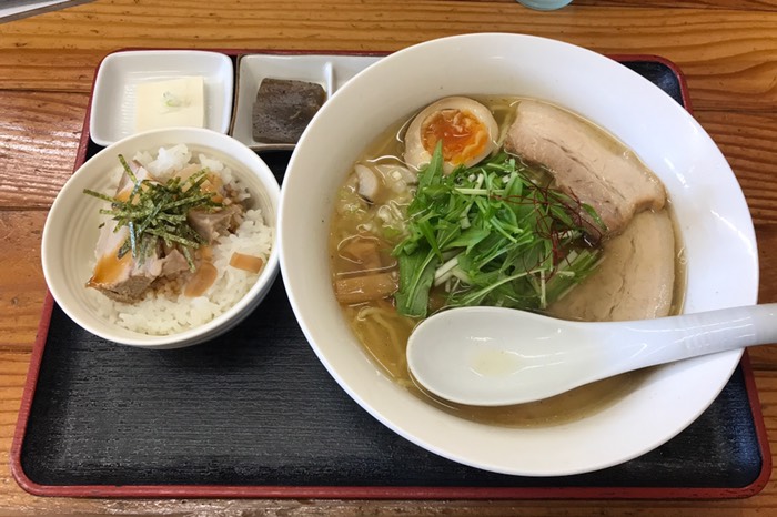 麺工房 幸村さんで昼食
