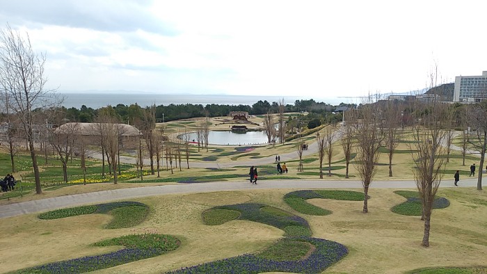 月のテラスより