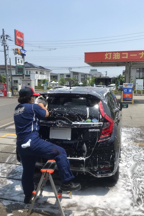 納車前洗車