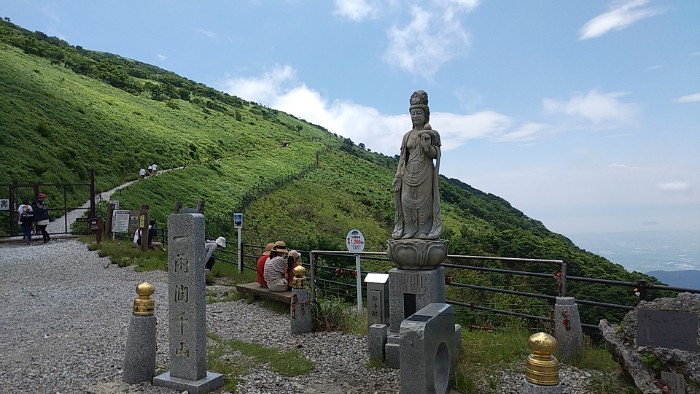 伊吹山駐車場 より
