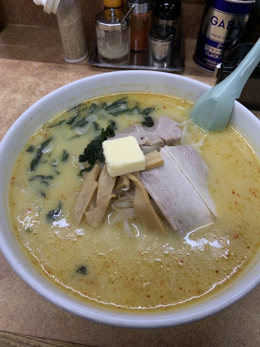 味噌牛乳カレーラーメン