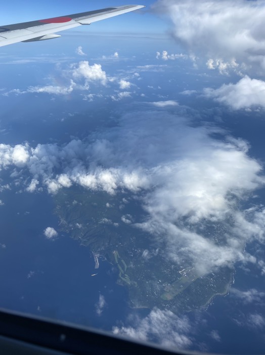 大島上空