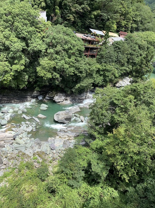 かずら橋付近　お土産屋