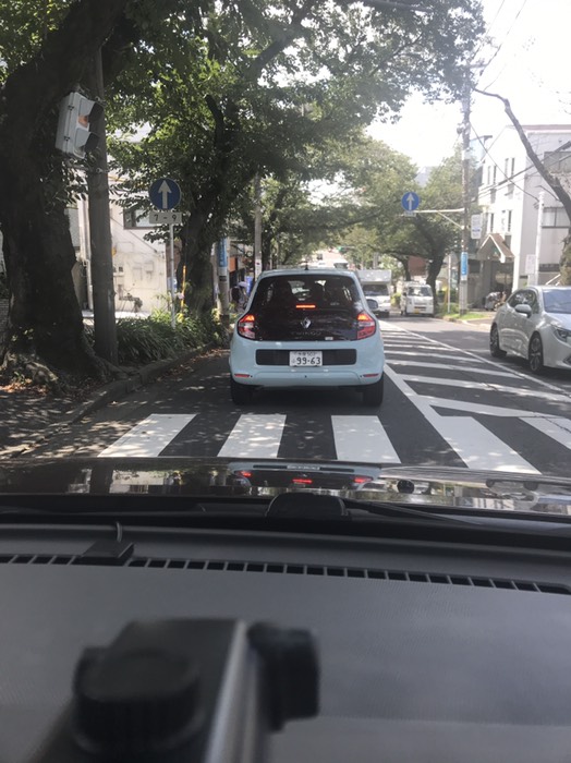 G左へ