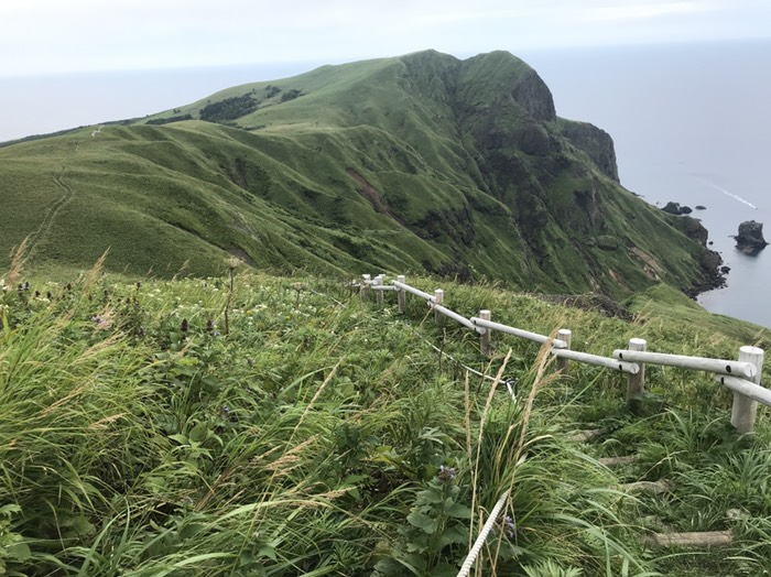 元地灯台への途中