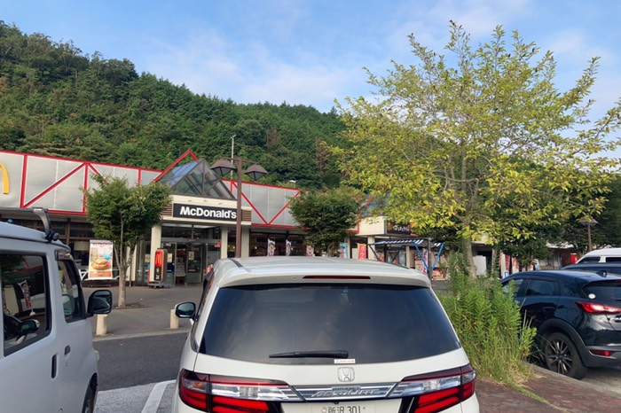 そろそろ朝食休憩