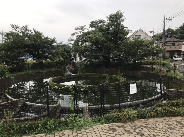 二ヶ領用水久地円筒分水