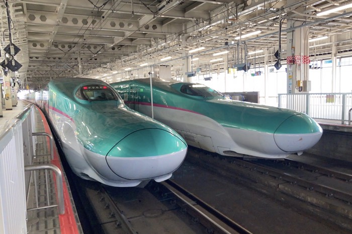 新幹線ホーム