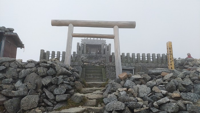 木曽駒ヶ岳 山頂神社
