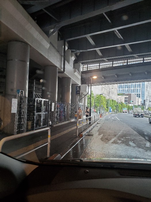 田園都市線高架下