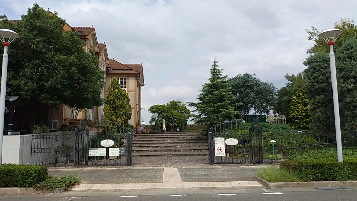 ブルーボネット 入口