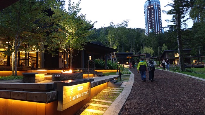 ホタルストリート