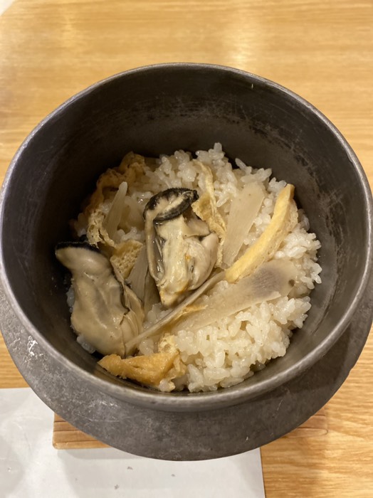 牡蠣の釜飯