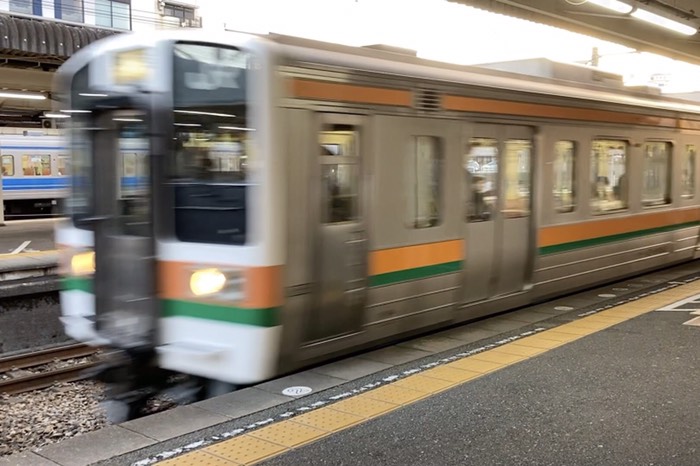 鈍行で熱海まで