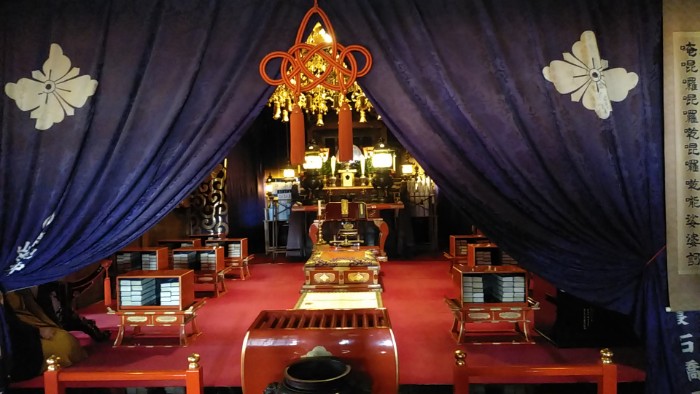 秋葉總本殿三尺坊様 御真殿