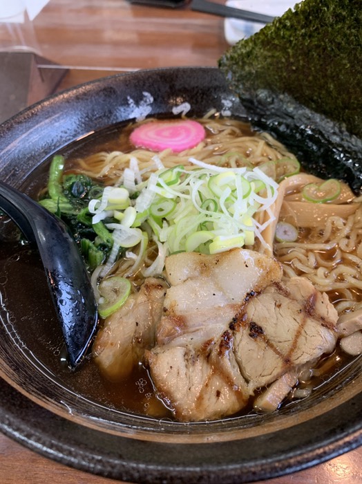 弟子屈醤油ラーメン