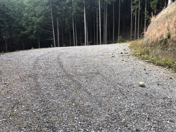 行き止まり広場