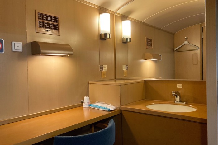 こちら側写していなかったので