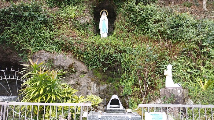 鯛ノ浦教会 ルルド