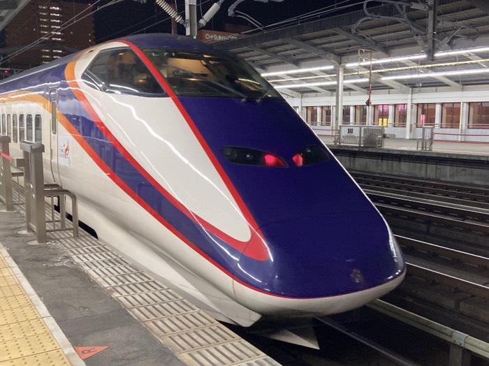 今日はここで新幹線降ります