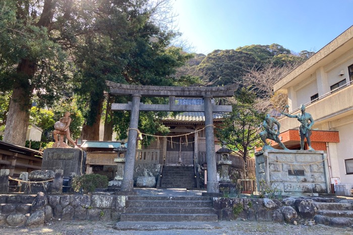 河津八幡神社