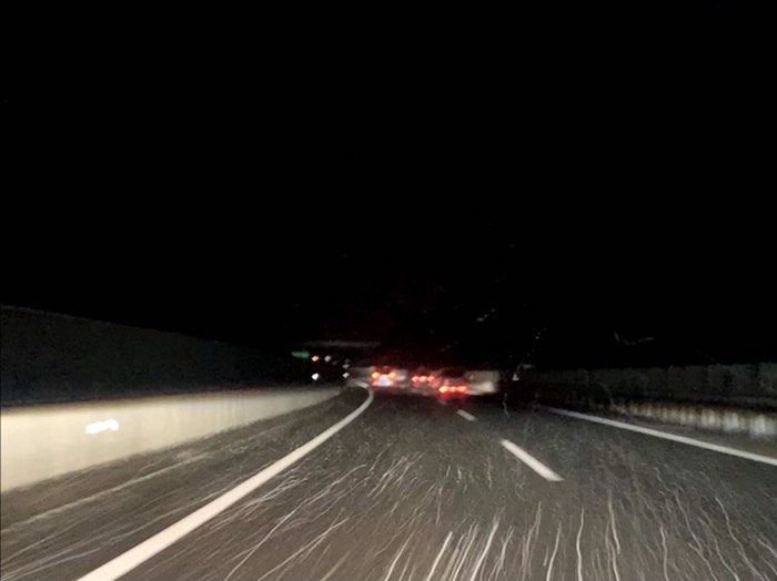 この手前辺りから雪が降ってきました